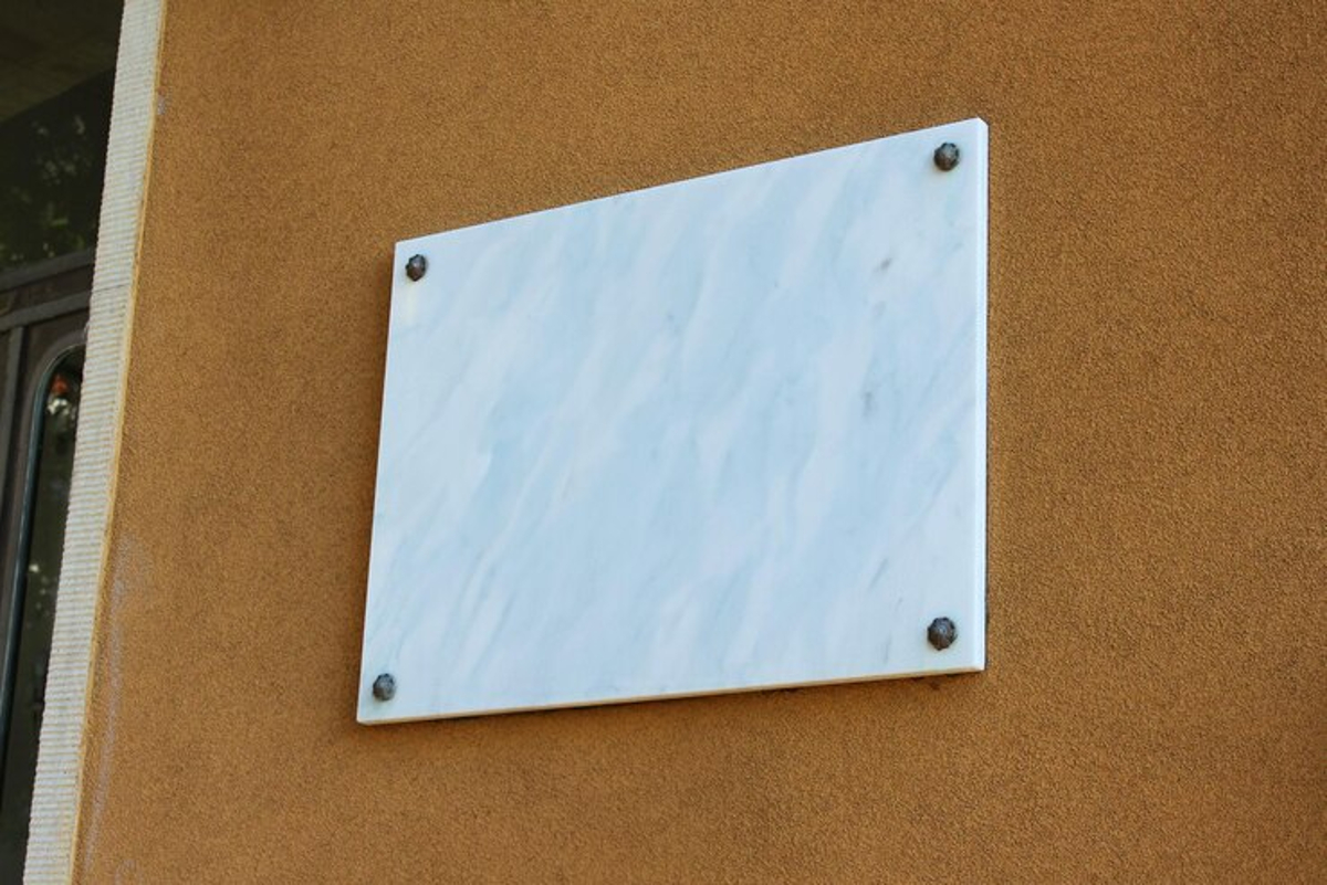 rôle plaque