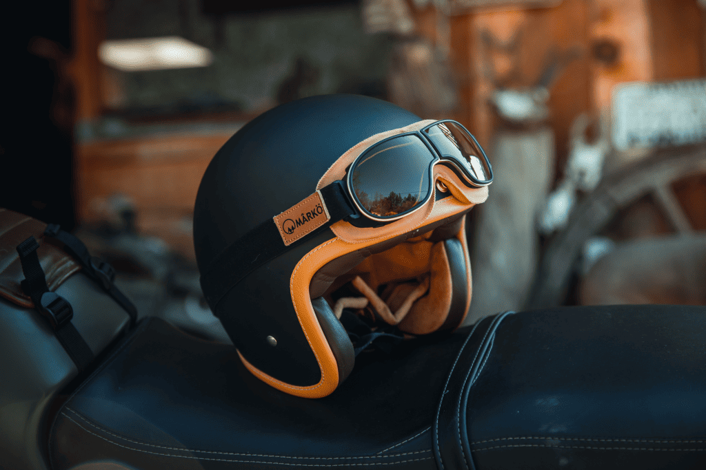 Mârkö Helmets